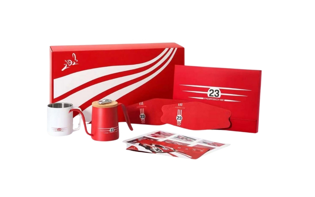 Porsche × Airflow co-branded gift box with limited-edition mug, drip kettle and accessories